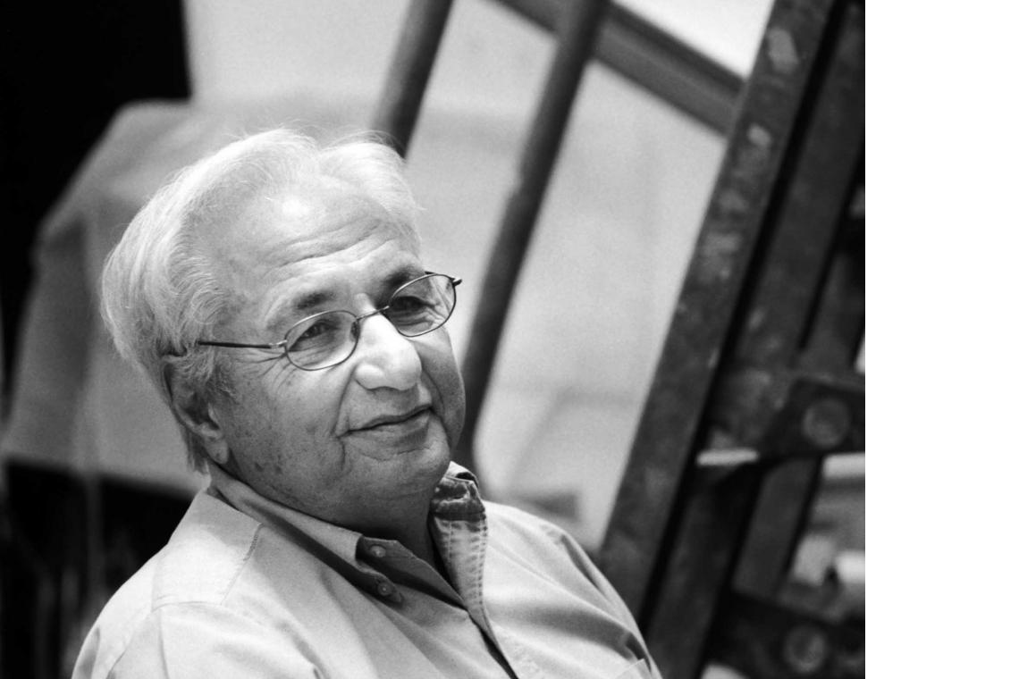 Frank Gehry (Photo © Sidney B. Felsen)