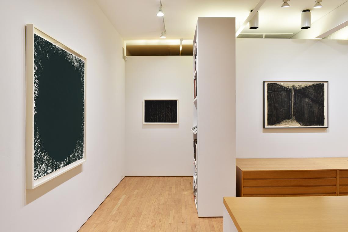 Richard Serra at Gemini G.E.L.: Five Decades of Printmaking (installation view)