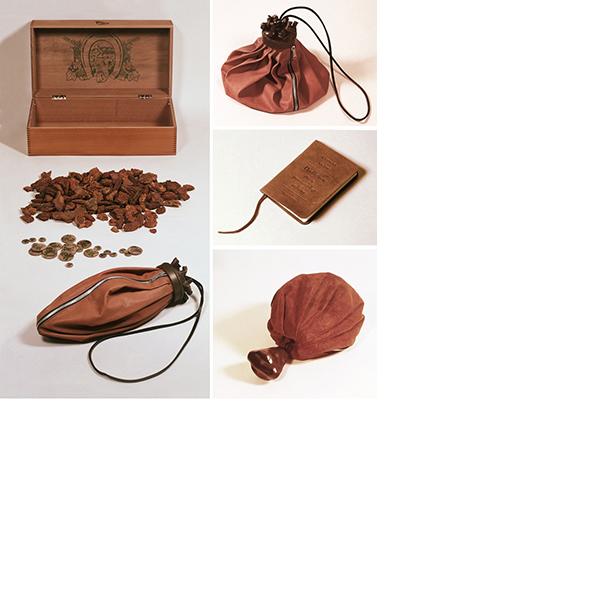 Claes Oldenburg, Double-Nose/Purse/Punching Bag/Ashtray, 1970